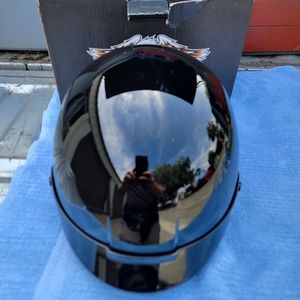 Harley Davidson 1/2 Helmet W/Sun Shield. HD-S1V. 98212-10VM/00S